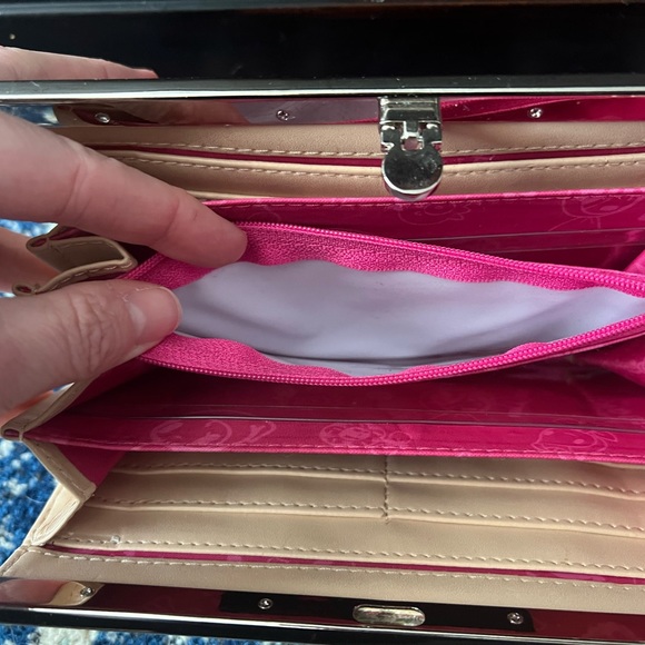 Tokidoki Sanrio x Characters Hello Kitty vintage clutch wallet - Picture 8 of 11